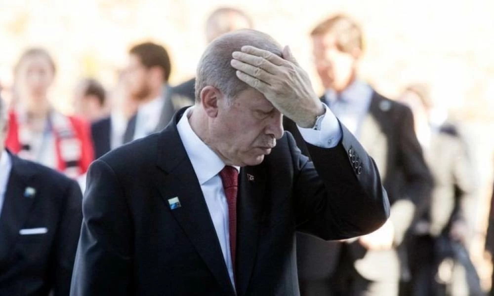 ''Kαρφί'' για κατάρρευση η Τουρκία - Σε ελεύθερη πτώση η λίρα